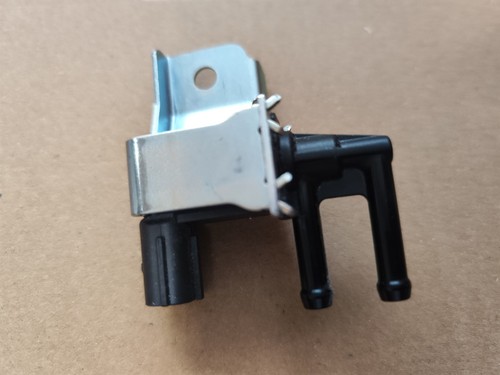 Vacuum solenoid valve for - vacuum,